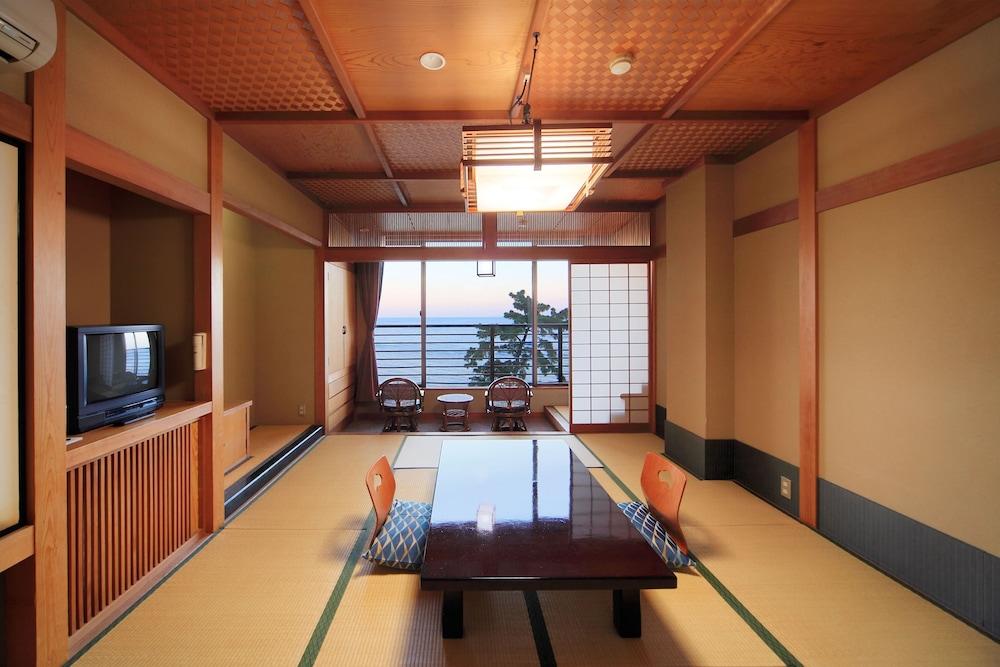 Hokkawa Onsen Hotel Хигасиидзу Экстерьер фото